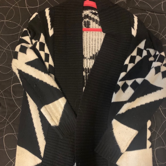 Cardigan - Picture 3 of 3